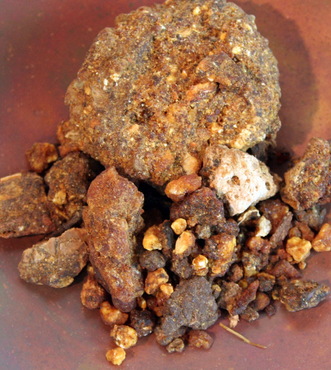 Opoponax Resin