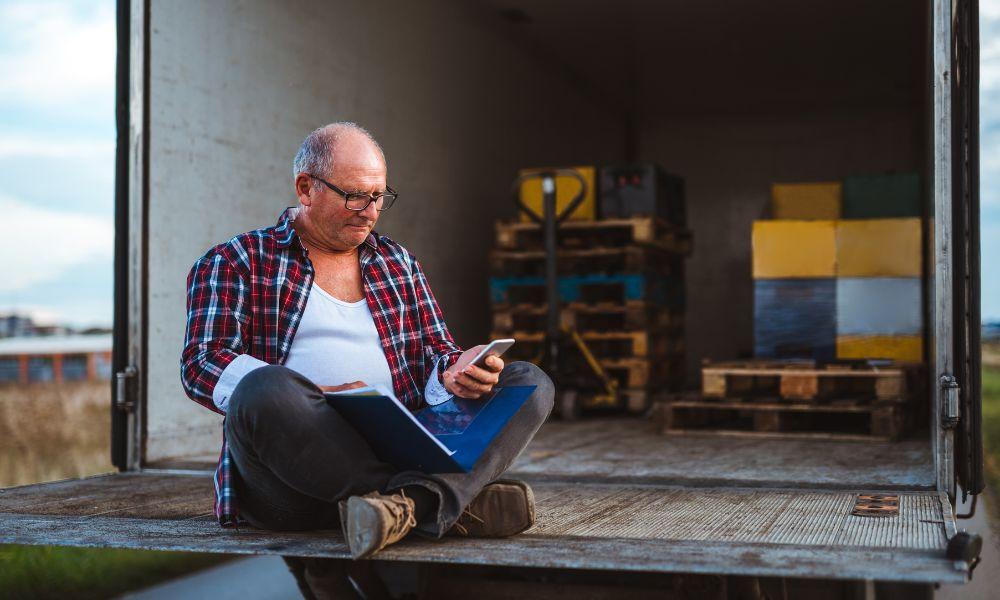 Easy Ways To Maintain a Work-Life Balance as a Truck Driver - GraMag