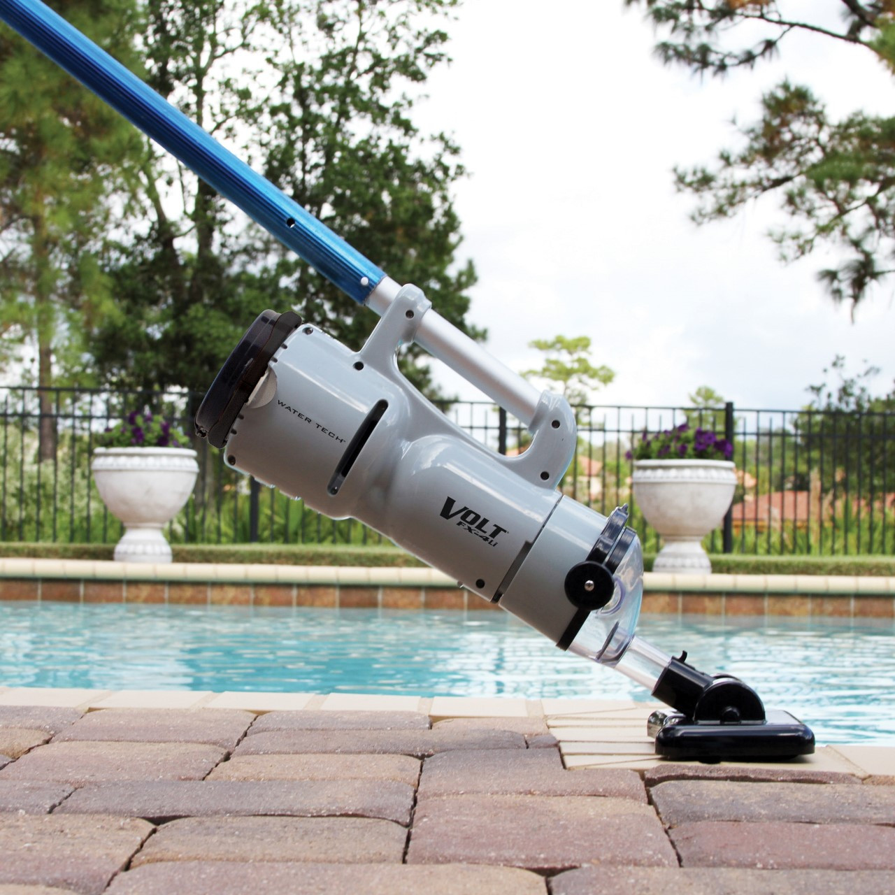 Water Tech Volt FX4Li Battery Powered Pool & Spa Vacuum, 24050GL EZ Pool & Spa Supply