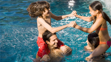 How To Use Swimming Pool Antifreeze