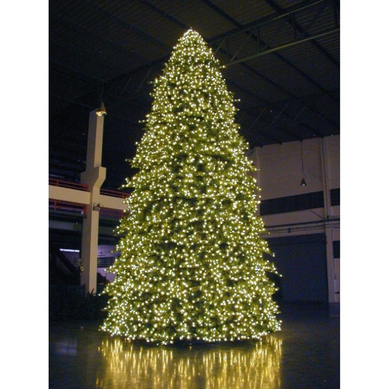 Paramount Outdoor/Indoor Tree