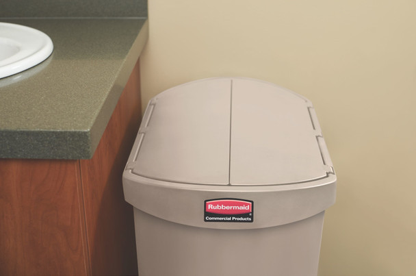 Rubbermaid Slim Jim End Step Pedal Bin in washroom