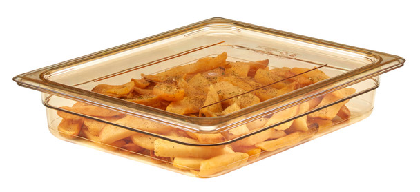 20HPC150 - Flat cover on 65mm deep gastronorm pan that is amber in colour and contains herb sprinkled chips