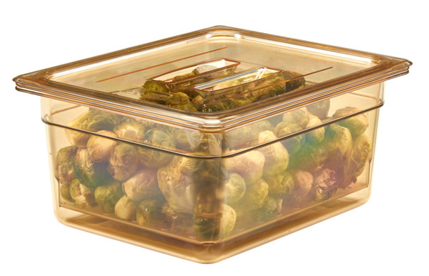 20HPCH150 - Lid with handle on 150mm deep gastronorm pan that is amber in colour and contains a colander pan holding brussels sprouts