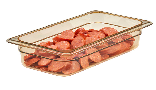32HP150 - Cambro High Heat Gastronorm Food Pan with amber colouration containing chorizo sausage