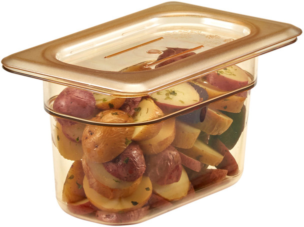 90HPC150 - Flat cover on 150mm deep gastronorm pan that is amber in colour and contains roasted rosemary potatoes