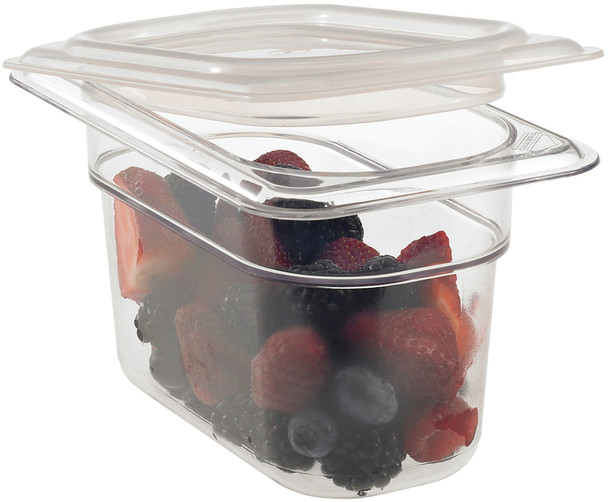 94CW135 - 1/9 sized, 100% transparent, Cambro Polycarbonate Gastronorm Pan containing fruit & fitted with seal cover