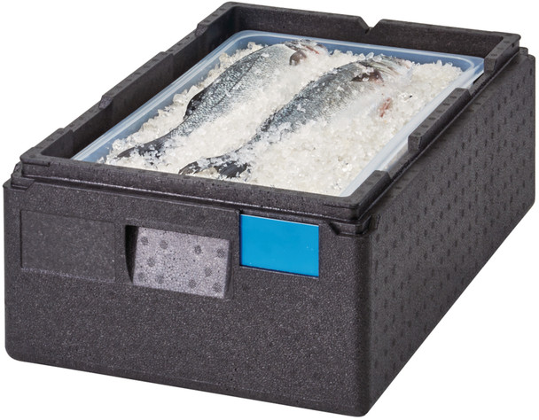 EPP140110 - GoBox containing a full sized gastronorm pan containing fish on ice and with blue label at front