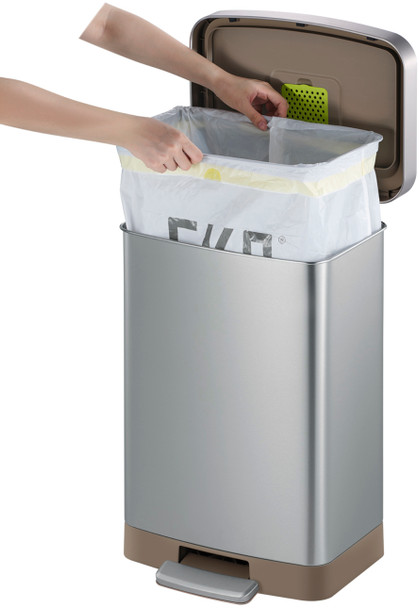 EK9168MT50 - EKO Hudson Pedal Bin - 50 Ltr - Stainless Steel - Bin Bag Being Removed
