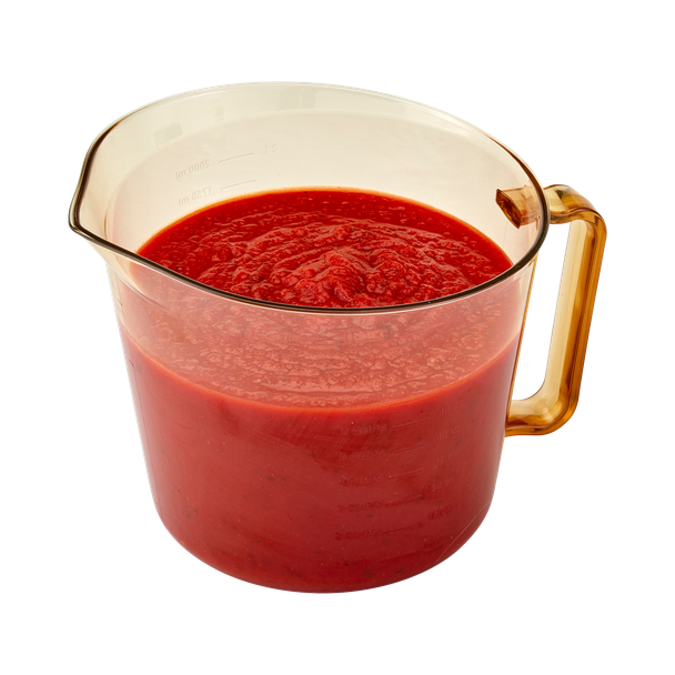 1.9L Cambro High Heat Measuring Jug Filled with Passata