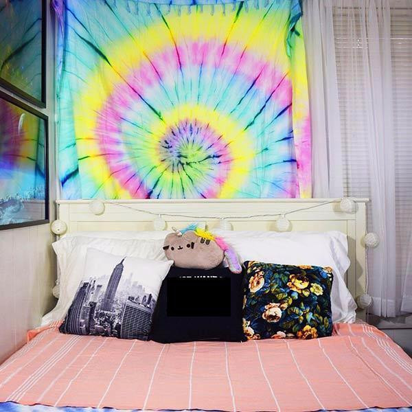 Sand Cloud 100% Turkish Organic Cotton Towel - Wanderlust Tie Dye - 38x64
