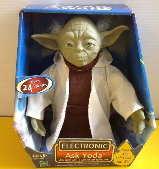 Star Wars Saga Electronic Ask Yoda Plush