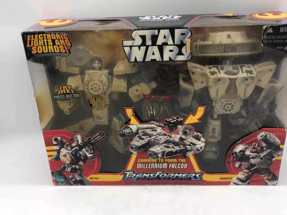 Star Wars Millennium Falcon (Han Solo & Chewbacca Pilots) Action Figure Set - (60826)