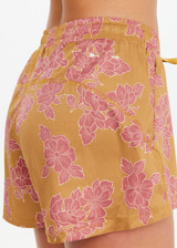 THE UPSIDE women's floral Fantasy Lucky Run Short is a true-to-size fit and features a inner short for full coverage, invisible zip pockets and a slightly curved hem. Ideal for running.