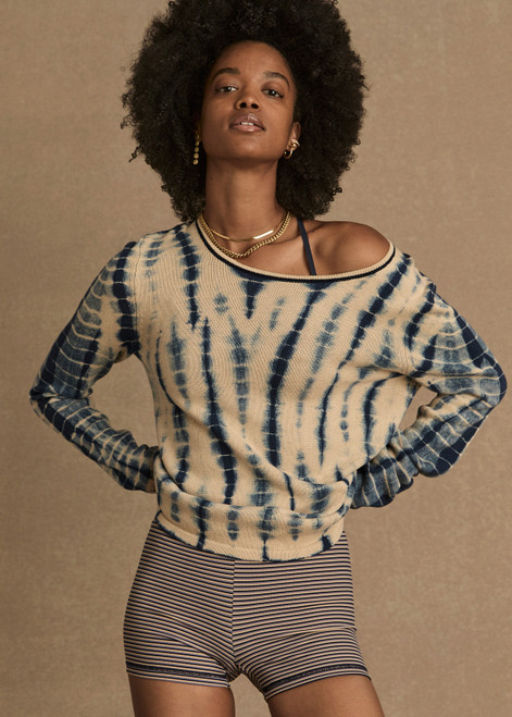 THE UPSIDE women's navy and creme tie dye Wishbone Amana Long Sleeve is made with organic cotton, designed for a relaxed fit. This knitted lifestyle top features a stripy rib neckline.