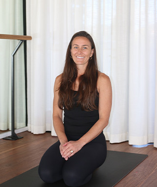 Yoga Outfits | Pants, Stretch Sets & Onesies | THE UPSIDE