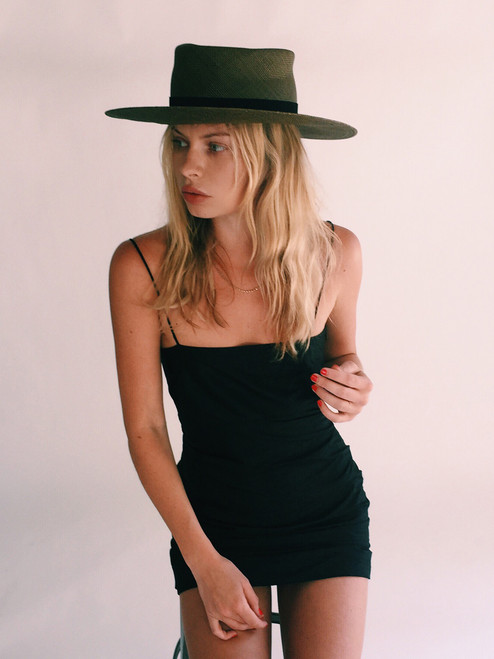 The Christy - Black, model shot