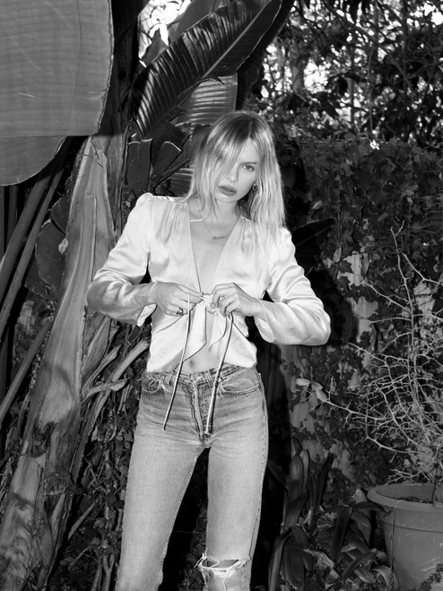 The Bianca - Silver, model shot