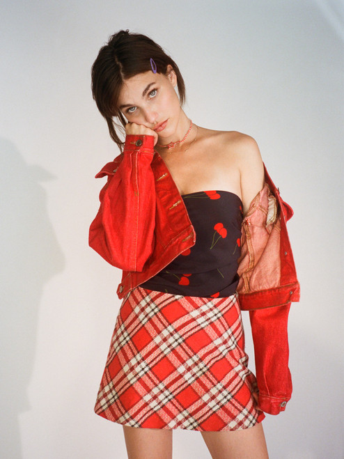 Dreamgirl Rainey, wearing the Handkerchief Wild Cherry @itsrainsford