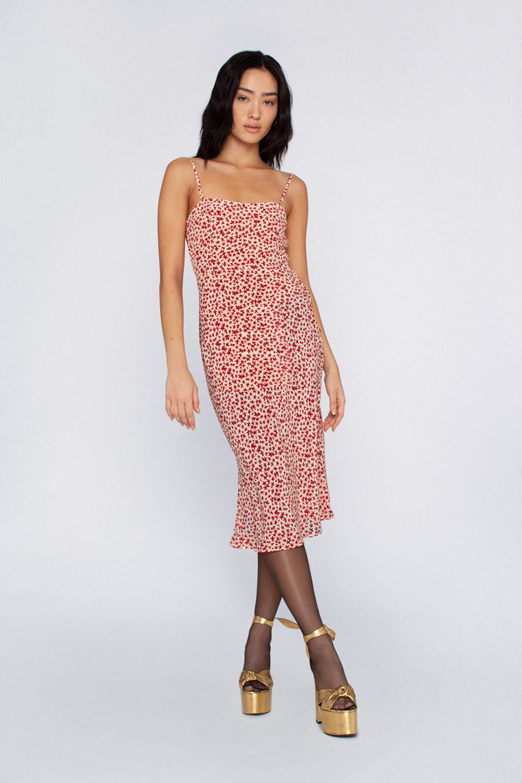 The Amelia - Nudité