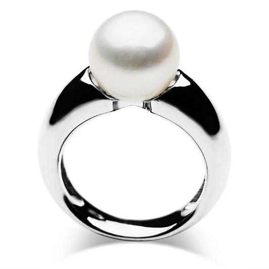 FR007 (AAA 11mm White Freshwater Cultured Pearl Ring set in Silver) 30% Off selected items only Pacific Pearls
