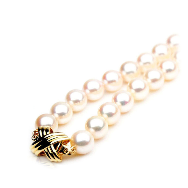 AN038 (AAA 8.5-9mm Japanese Akoya Saltwater Pearl Necklace gold clasp )