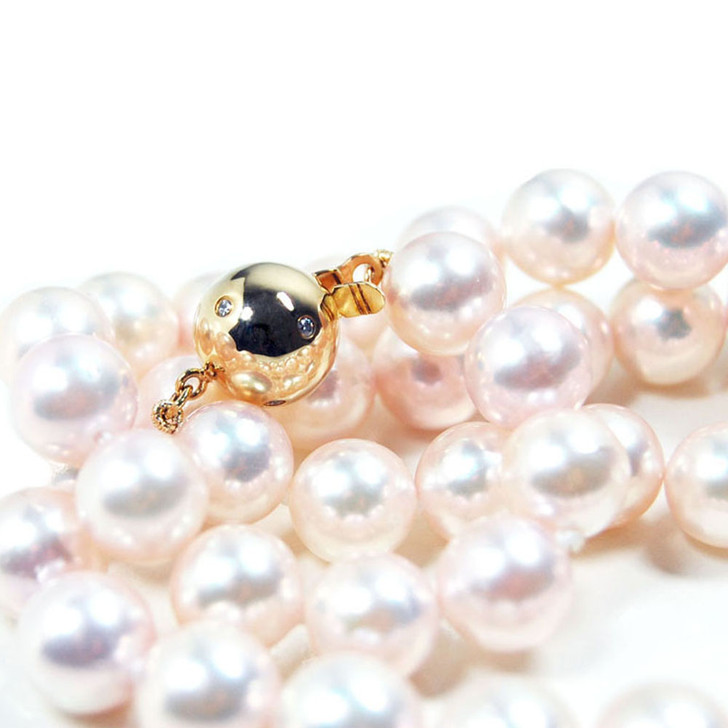 AN032b-1 (AAA 7.5-8 mm Japanese Akoya Saltwater Pearl Necklace  diamond clasp)
