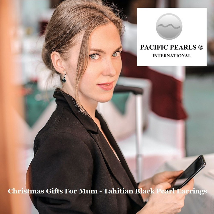 Christmas Gifts For Mum - Tahitian Black Pearl Earrings Christmas Gifts For Mum - Tahitian Black Pearl Earrings