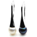 FES02a  (AAA 9-10mm White & Black Freshwater Cultured Pearl Earrings )