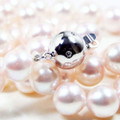 AN032a-1 (AAA 7.5-8 mm Japanese Akoya Saltwater Pearl Necklace diamond clasp)