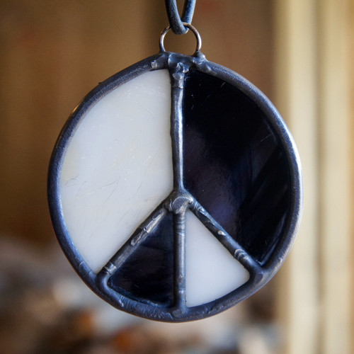 Stained Glass Peace Sign 18