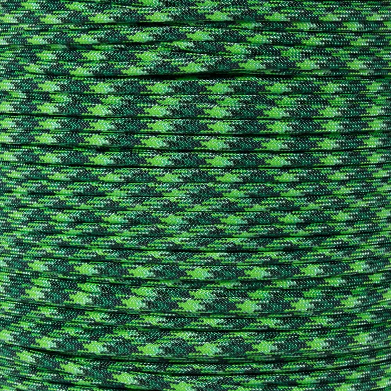 Paracord Planet Blend Pattern Type III 550 Paracord Vibrant Color Selection Available in 10, 25, 50, 100, 250, and 1000 Feet, Green