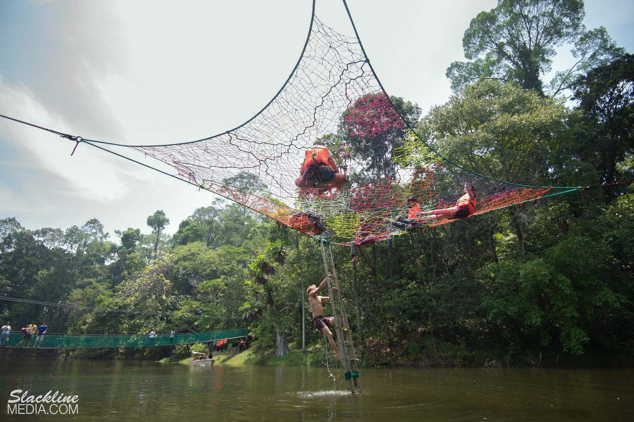 rainforest-discovery-centre-sandakan-in-borneo.jpg