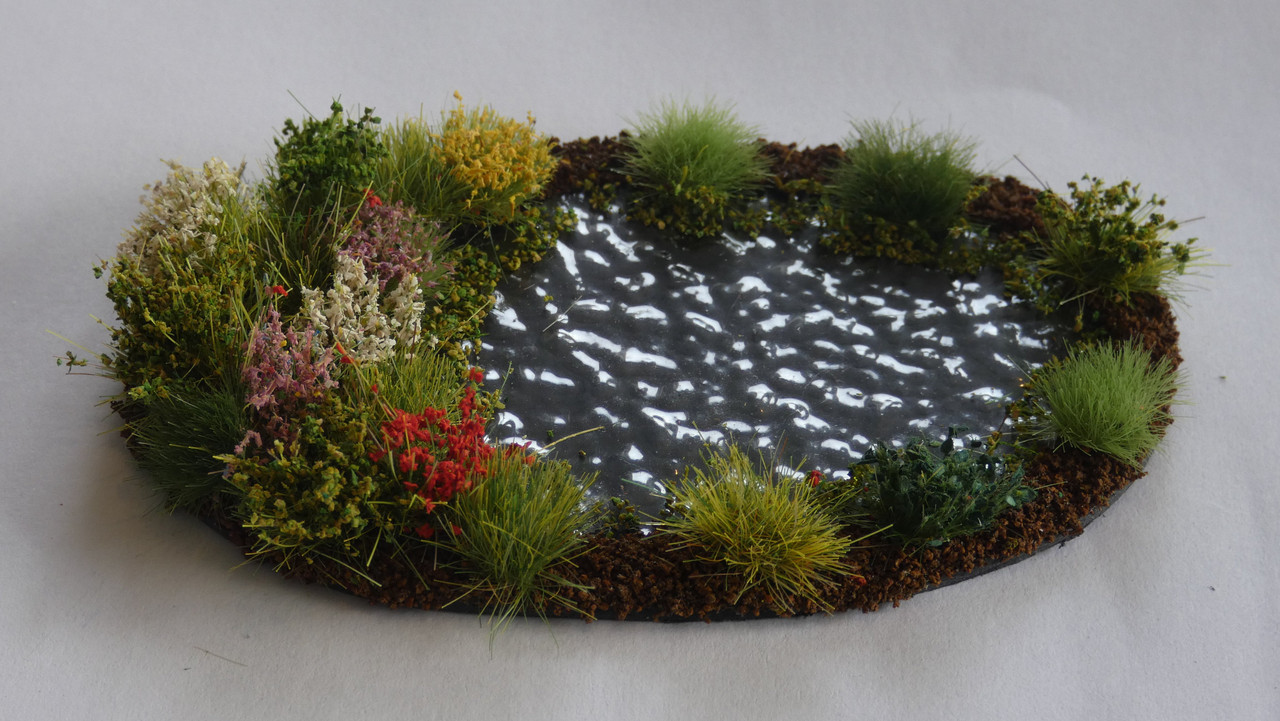 Ornamental Model Pond (8cm x 5cm) - Howard Scenic Supplies