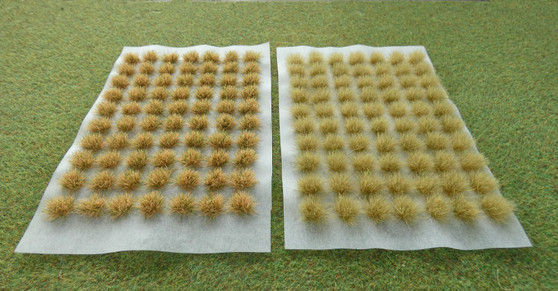 Dry Grass Tufts 5-7mm Tall (140)