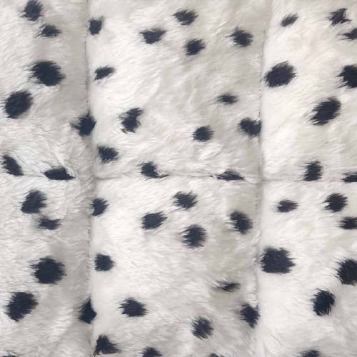 Navigate successfully through your day with our Weighted Lap Blanket - Cow Print 2.5kg – your personal calm amidst a storm of chaos.