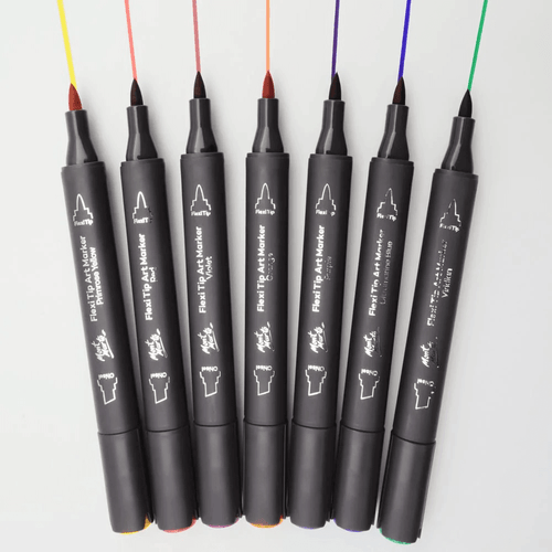 Mont Marte - Flexi Tip Art Markers 7 Pack features 7 bold, bright colours with quick drying alcohol ink that won't smudge once dry.