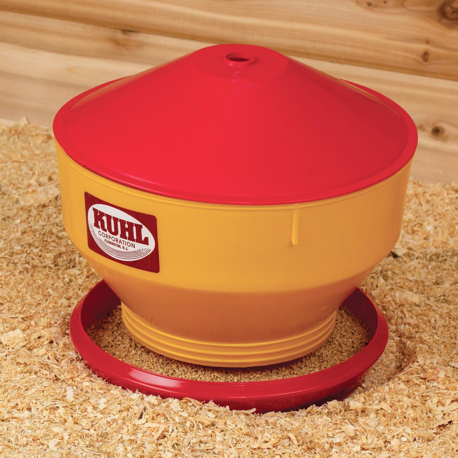 strombergs turbo 8 lb chick feeder in use with lid alternate