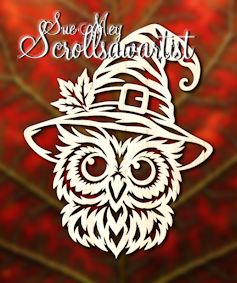 Owl in a witch hat