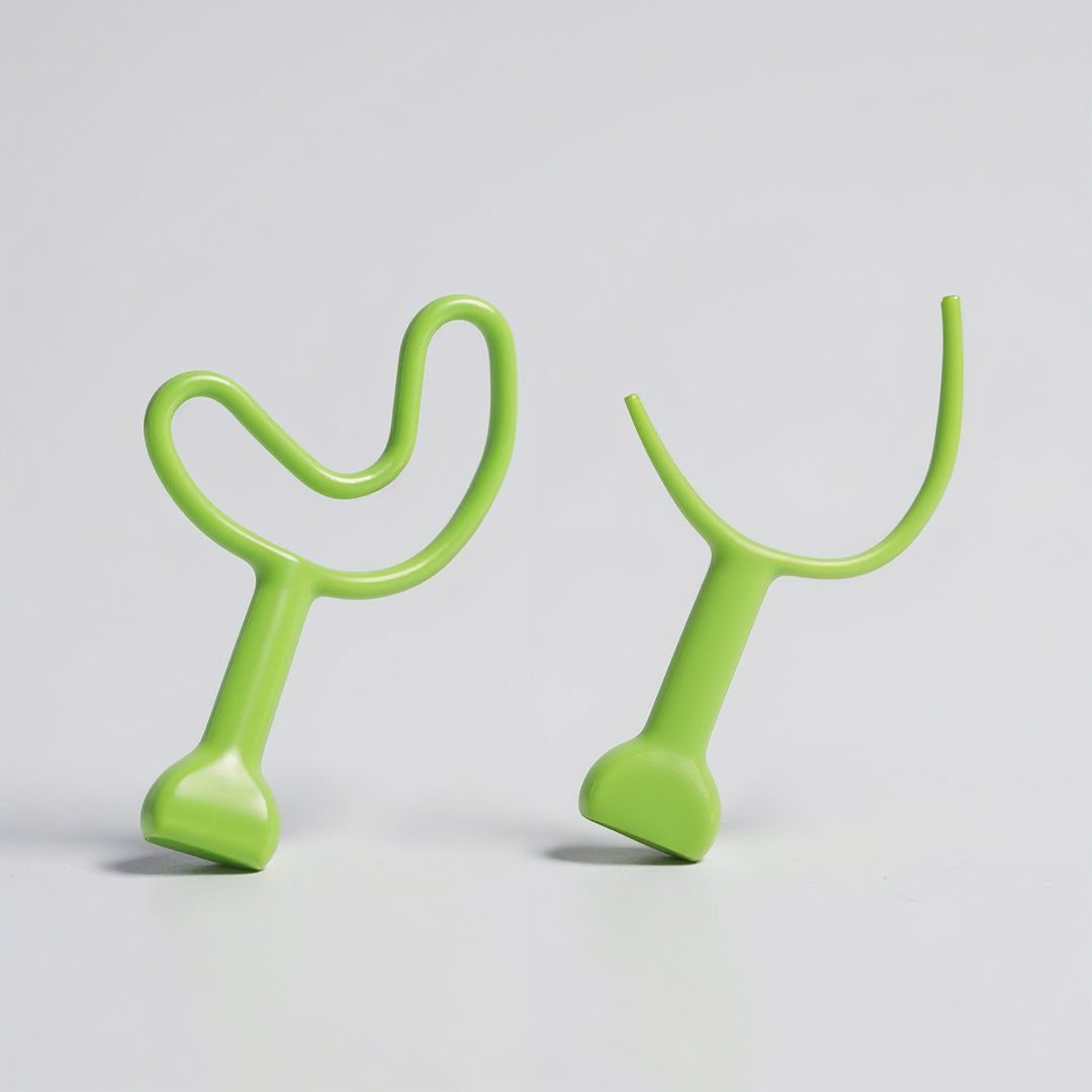 The Scan Retractor, (SCANR), Maxilla & Mandible pieces drop shadows.