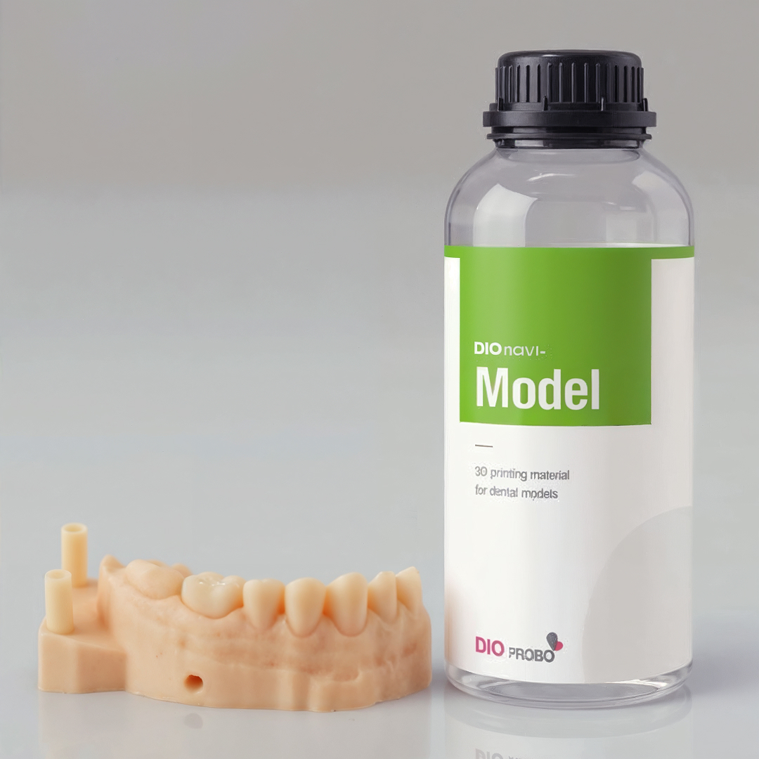 The Model03 (Model Material) (1000g) is next to a prosthesis.