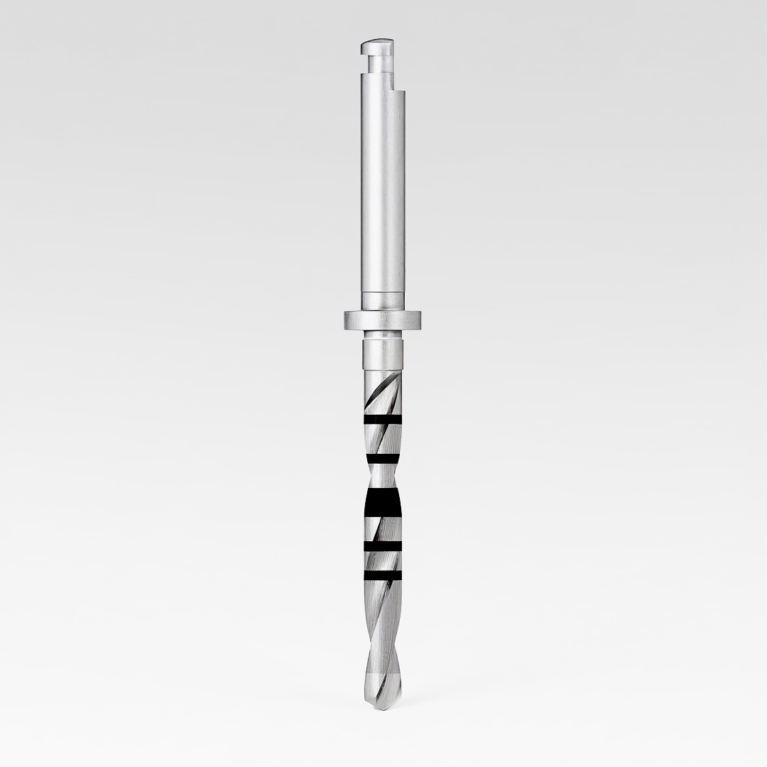 The Initial Drill(UFII Surgical Kit) is against a gray background.