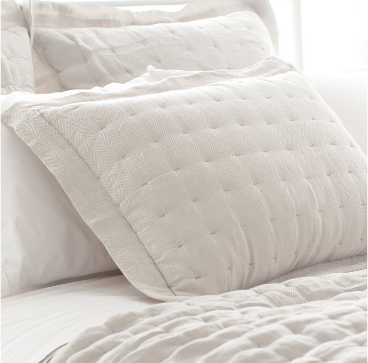 Cottage & Bungalow Brussels Quilted Sham