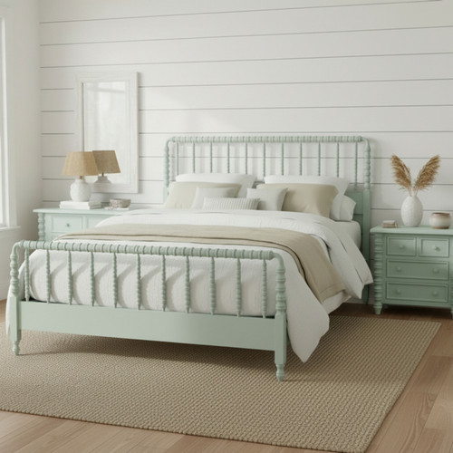 Farmstead Spindle Bed