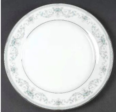Colburn Noritake Dinner Plate