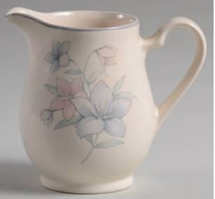 Kerry Spring Creamer