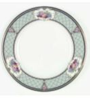 Royal Emblem Noritake Dinner Plate