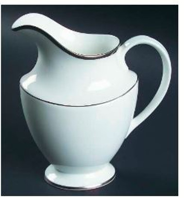 Signet Royal Doulton Creamer