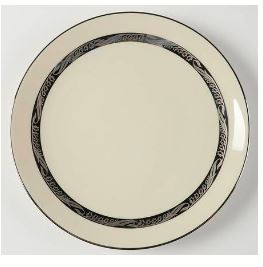 Bridal Wreath Dinner Plate