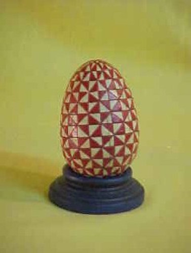 Egg Set Of 2 Burgandy White Jim Shore  Easter